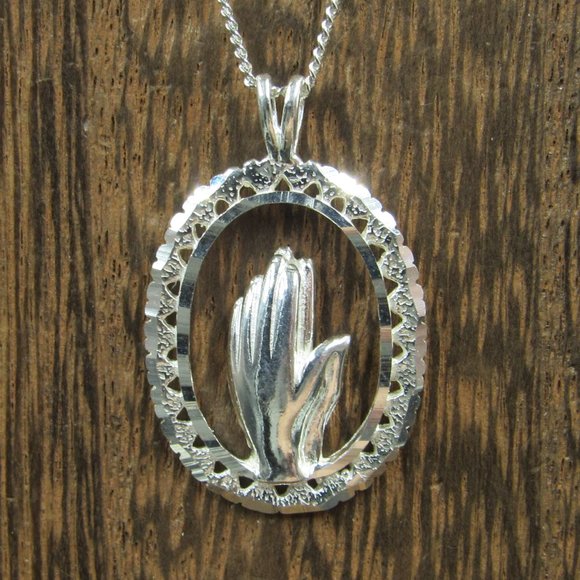 Jewelry - 20 Inch Sterling Silver Praying Hands Necklace